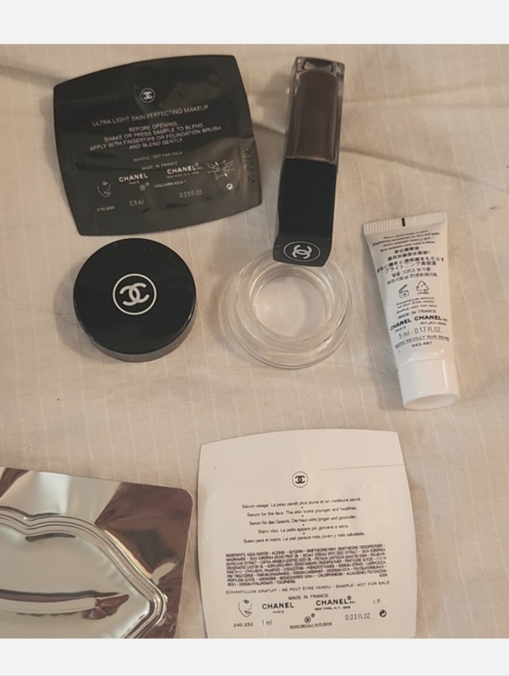 Chanel Bundle Lot Skincare Makeup Glass Mini Empty Container - Picture 4 of 6